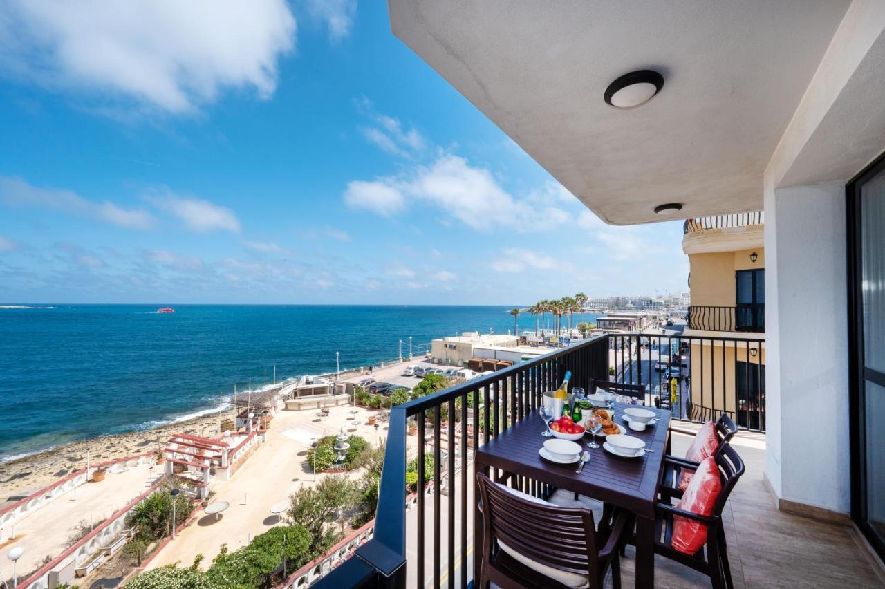 Islet Promenade Seafront Apartment With Large Corner Terrace By Getawaysmalta Сент-Полс-Бей Экстерьер фото